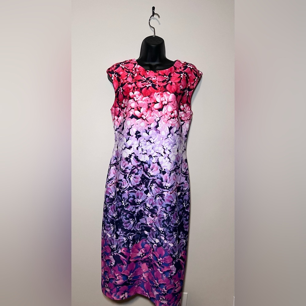 VINCE CAMUTO Sz 6 Ombré Floral Print Scuba Sheath Sleeveless Dress Pink Purple